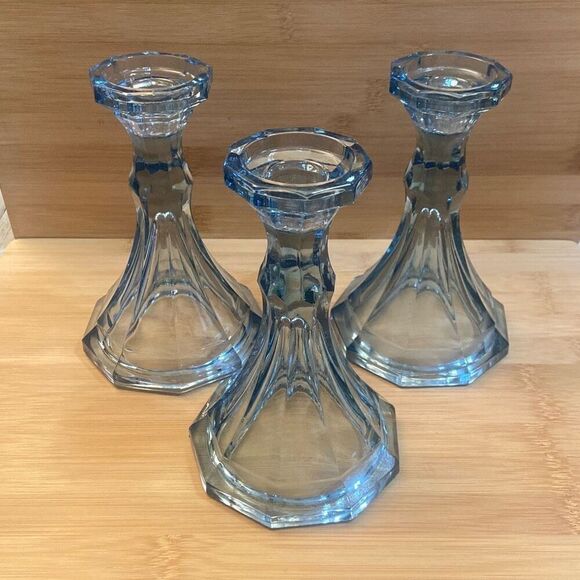Vintage Set of 3 Glass Fostoria Virginia Light Blue Candlestick Holders - Picture 2 of 10